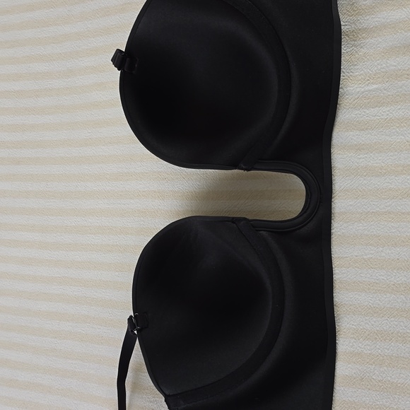 SKIMS Deep Plunge Bra Size:2X Onyx - Picture 7 of 11